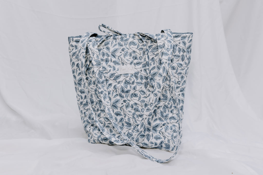 Willow Leaf Market Tote