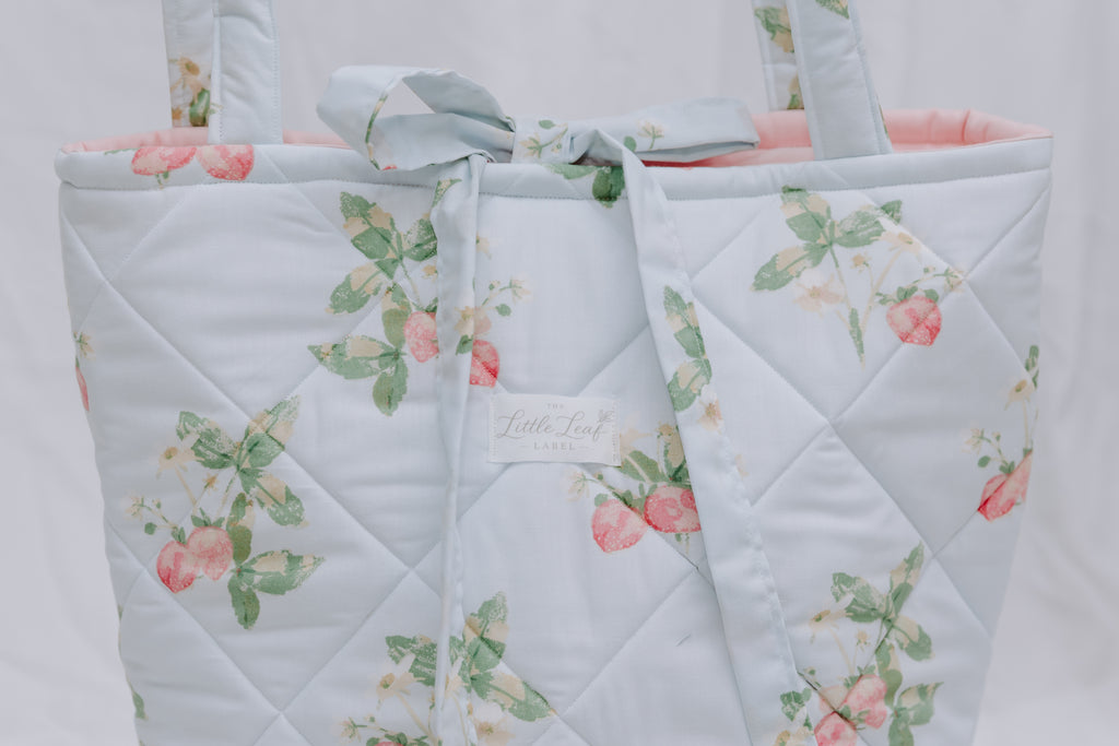 Strawberry Sky Market Tote