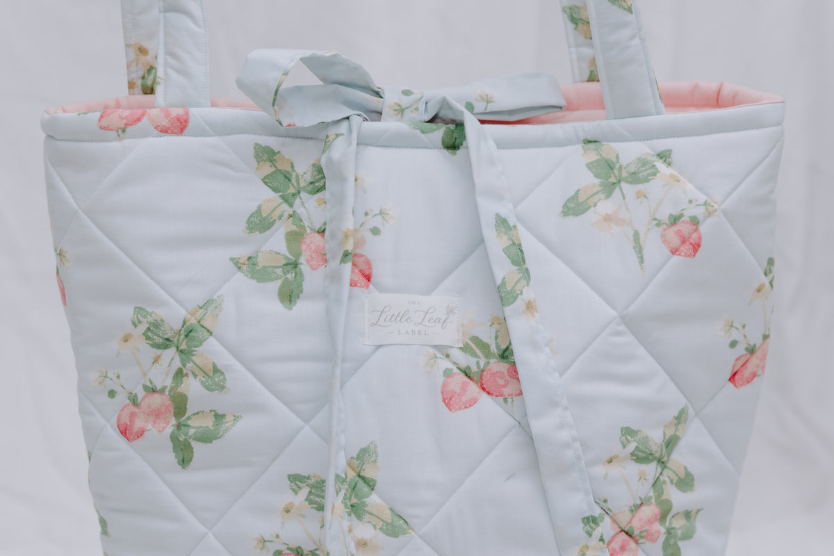 Strawberry Sky Market Tote