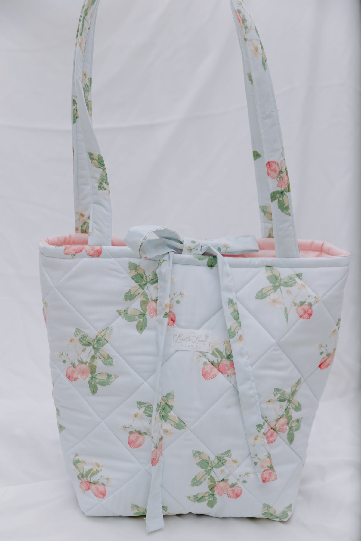 Strawberry Sky Market Tote