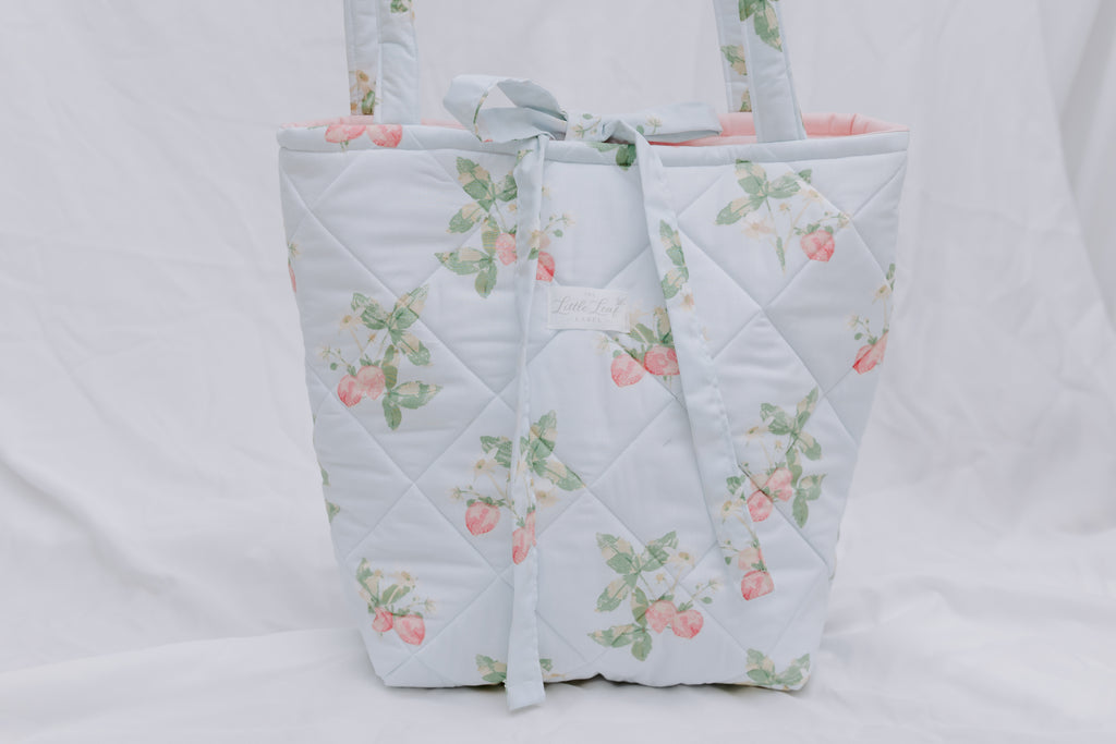 Strawberry Sky Market Tote