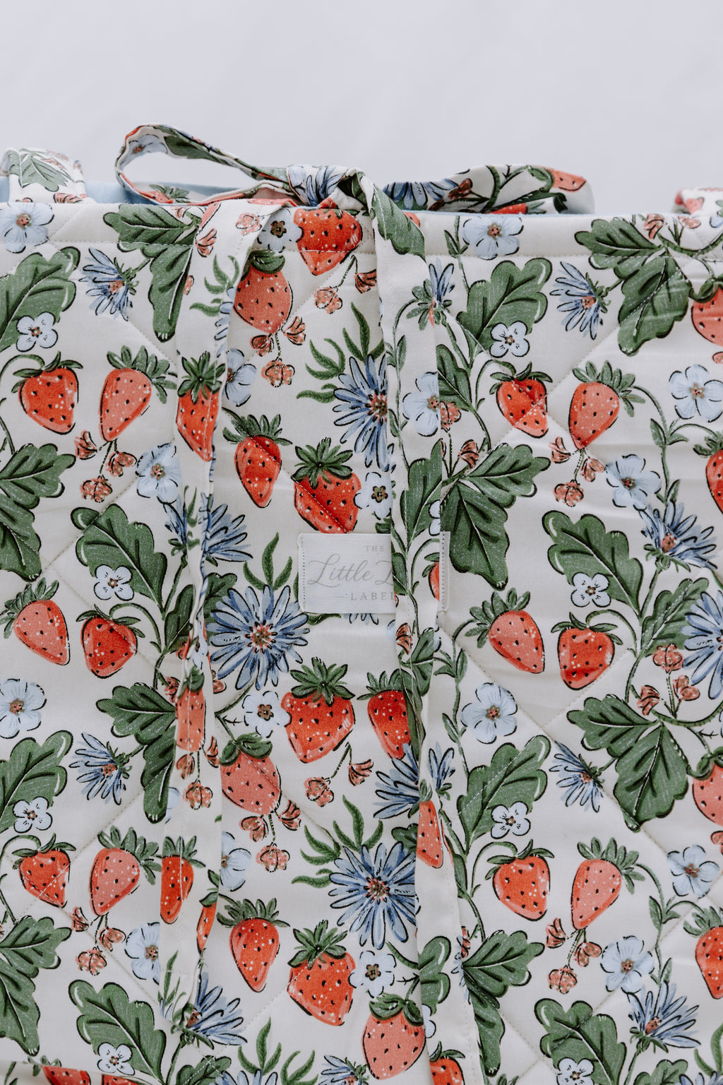 Strawberry Fields Market Tote - Polka Dot Lining