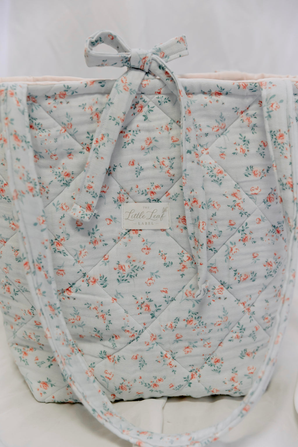 Delicate Cottage Market Tote
