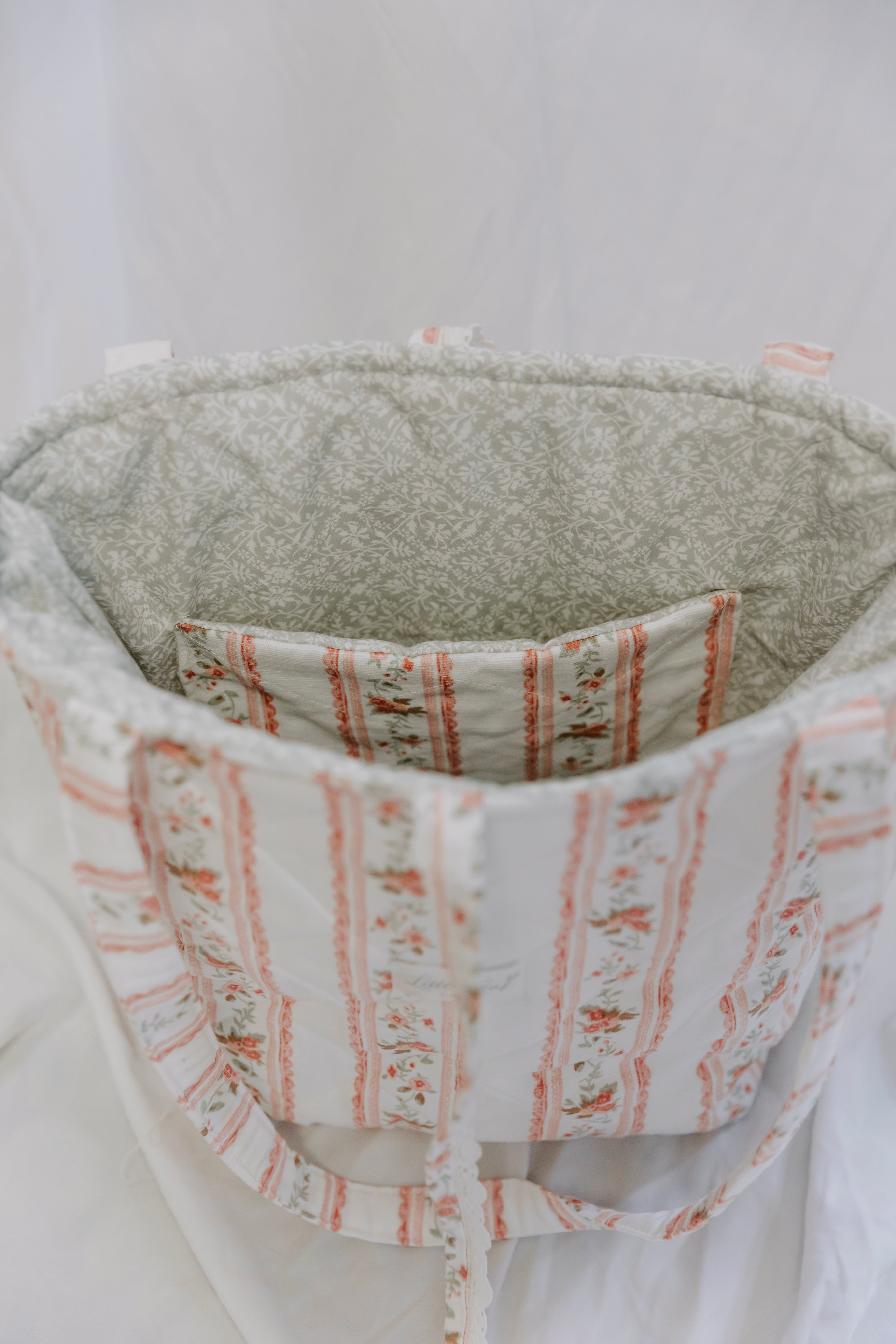Romantic Bloom Market Tote