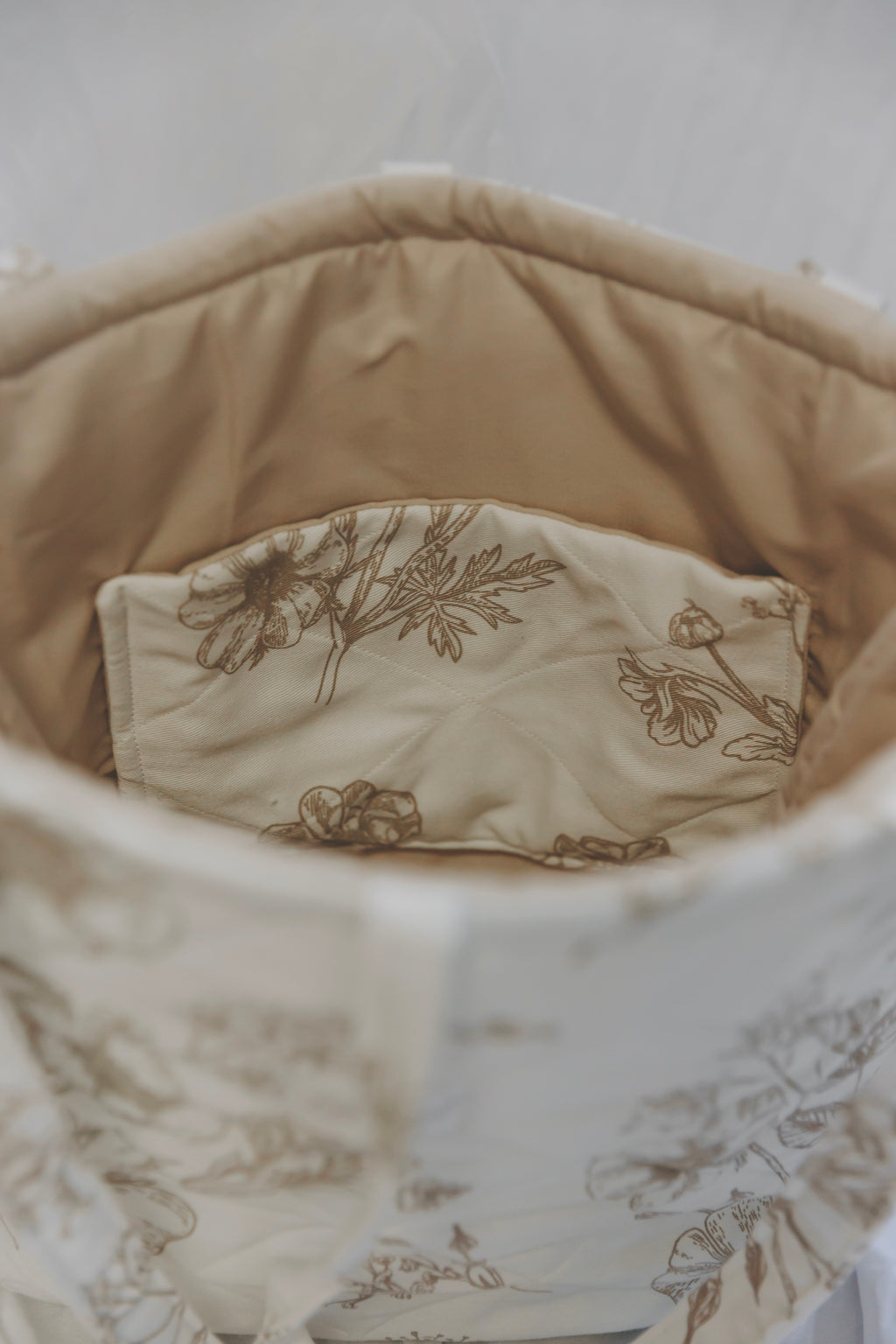 Neutral Blossoms Market Tote