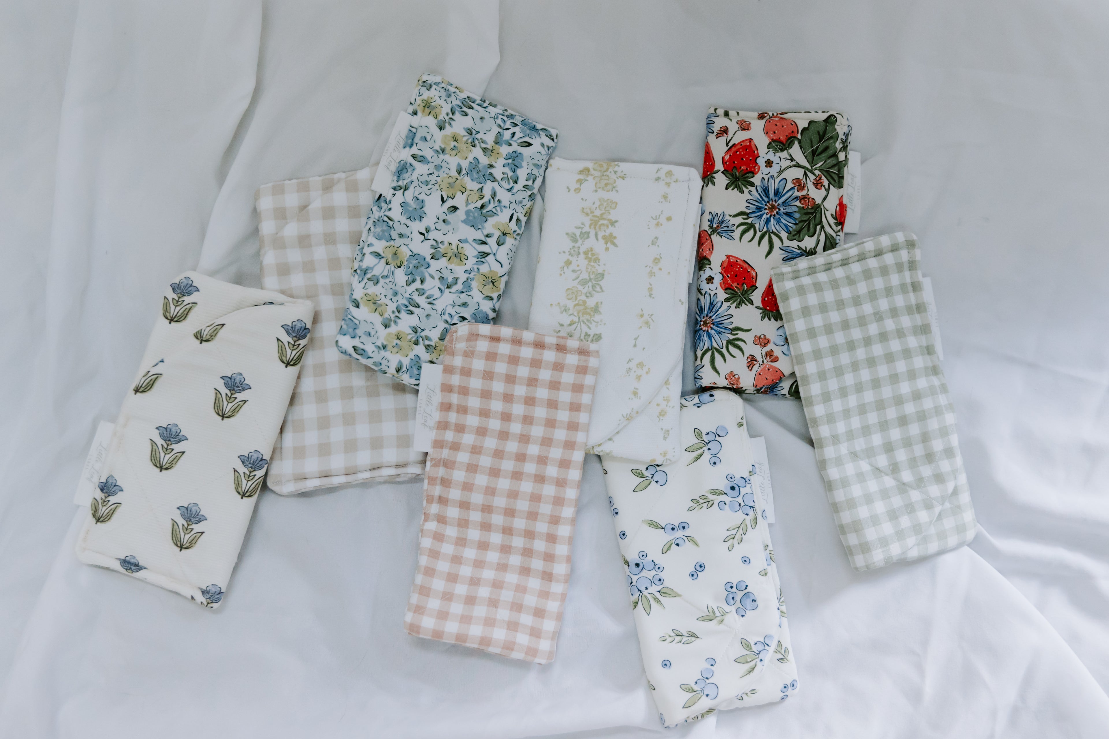 Sage Gingham Sunglass Sleeve