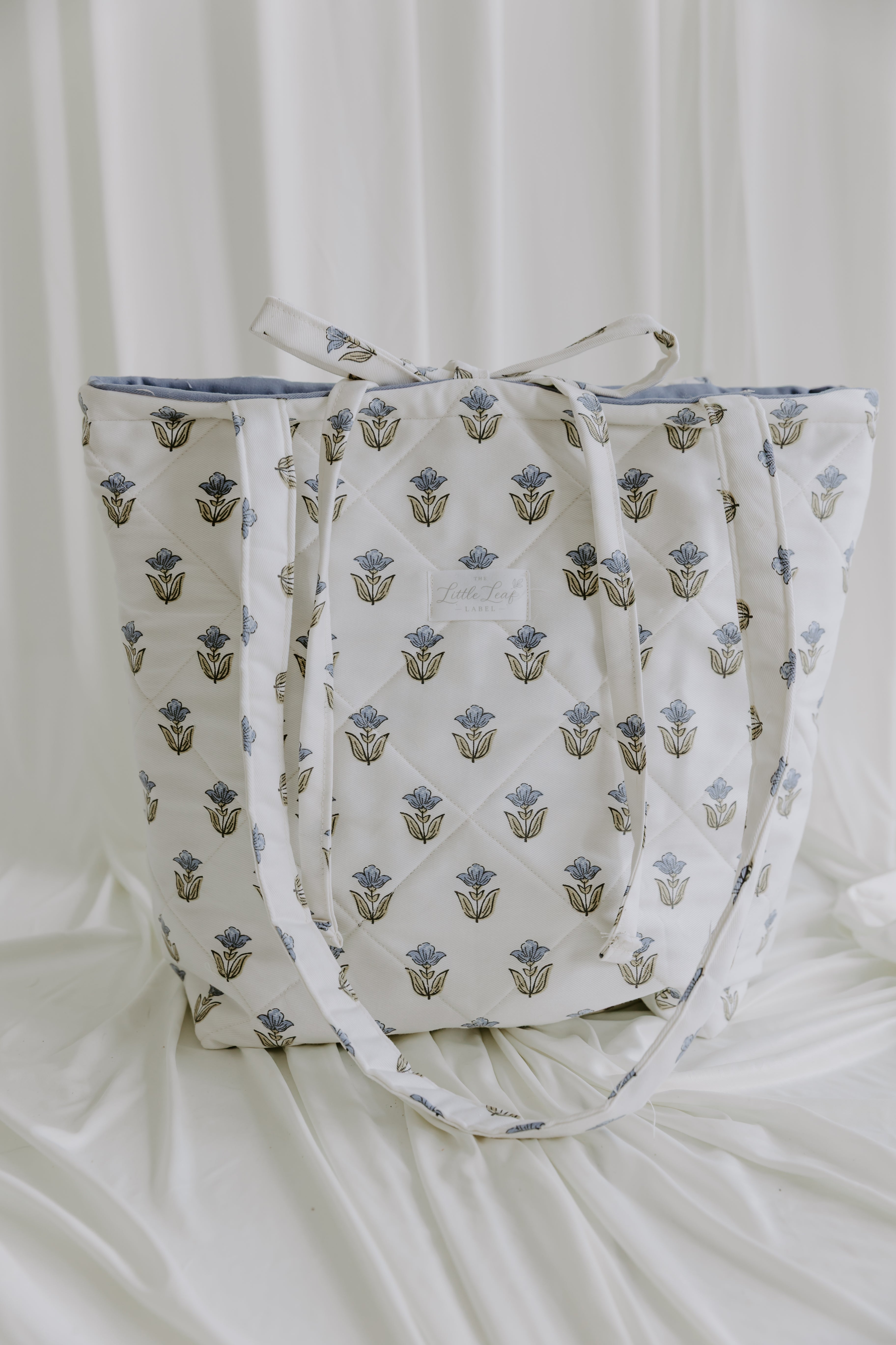 Bluebell Springs Market Tote