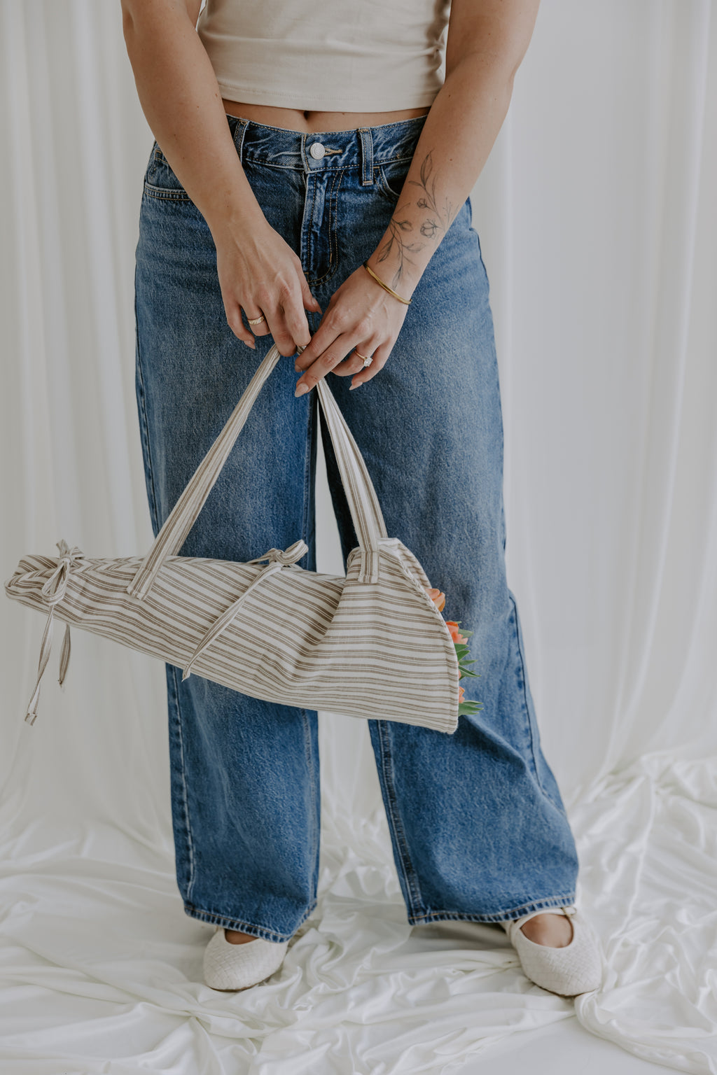 Class Linen Stripe Flower Tote