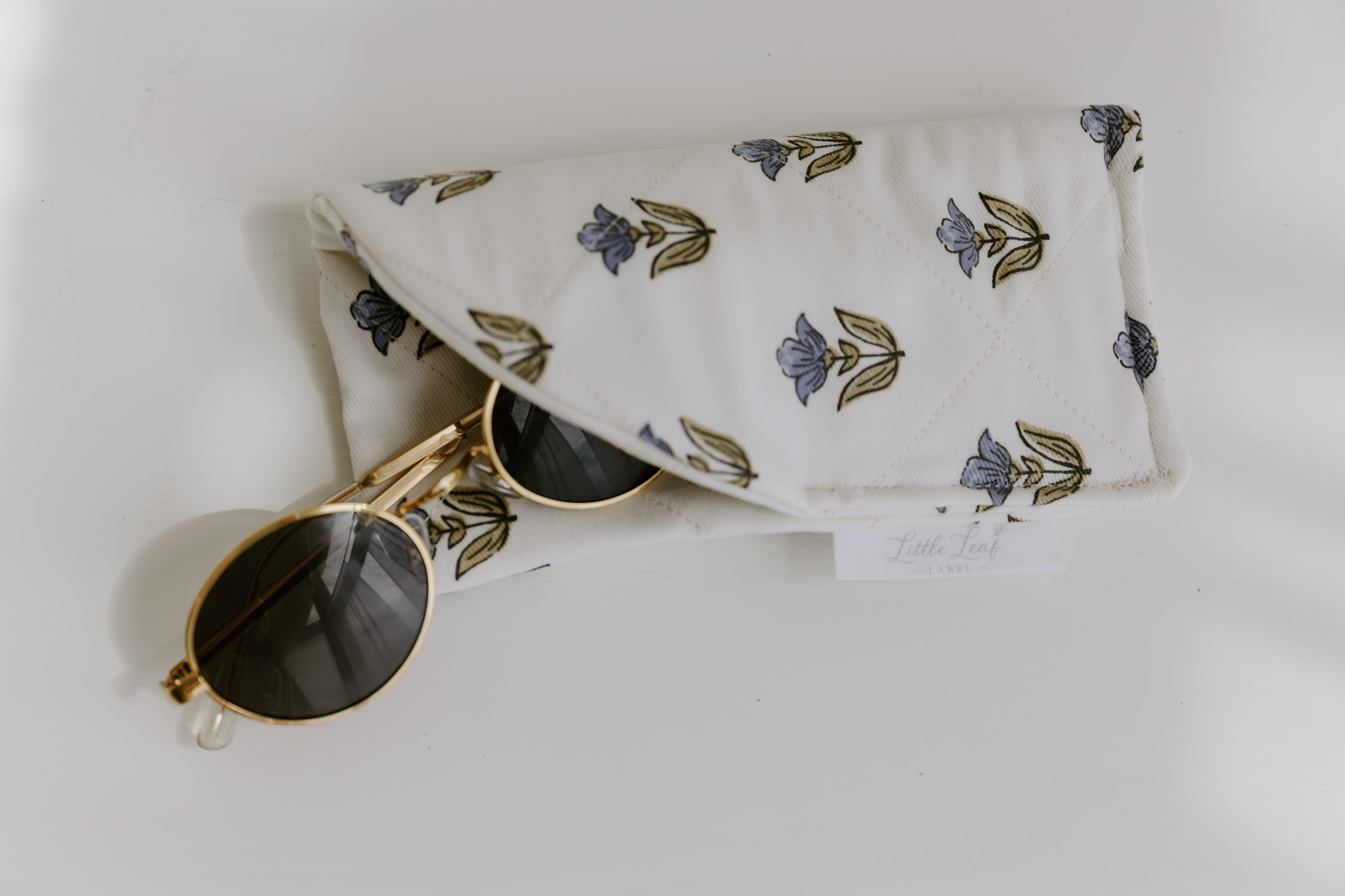 Bluebell Springs Sunglass Sleeve
