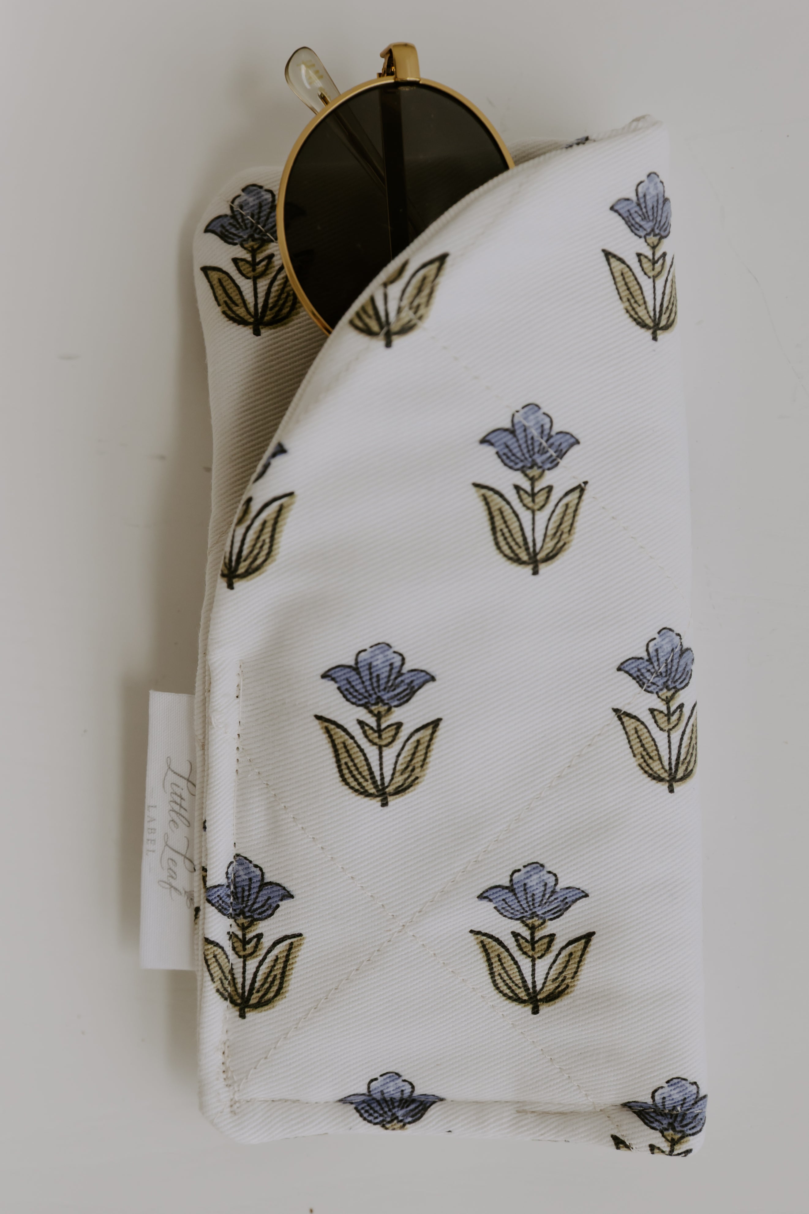 Bluebell Springs Sunglass Sleeve